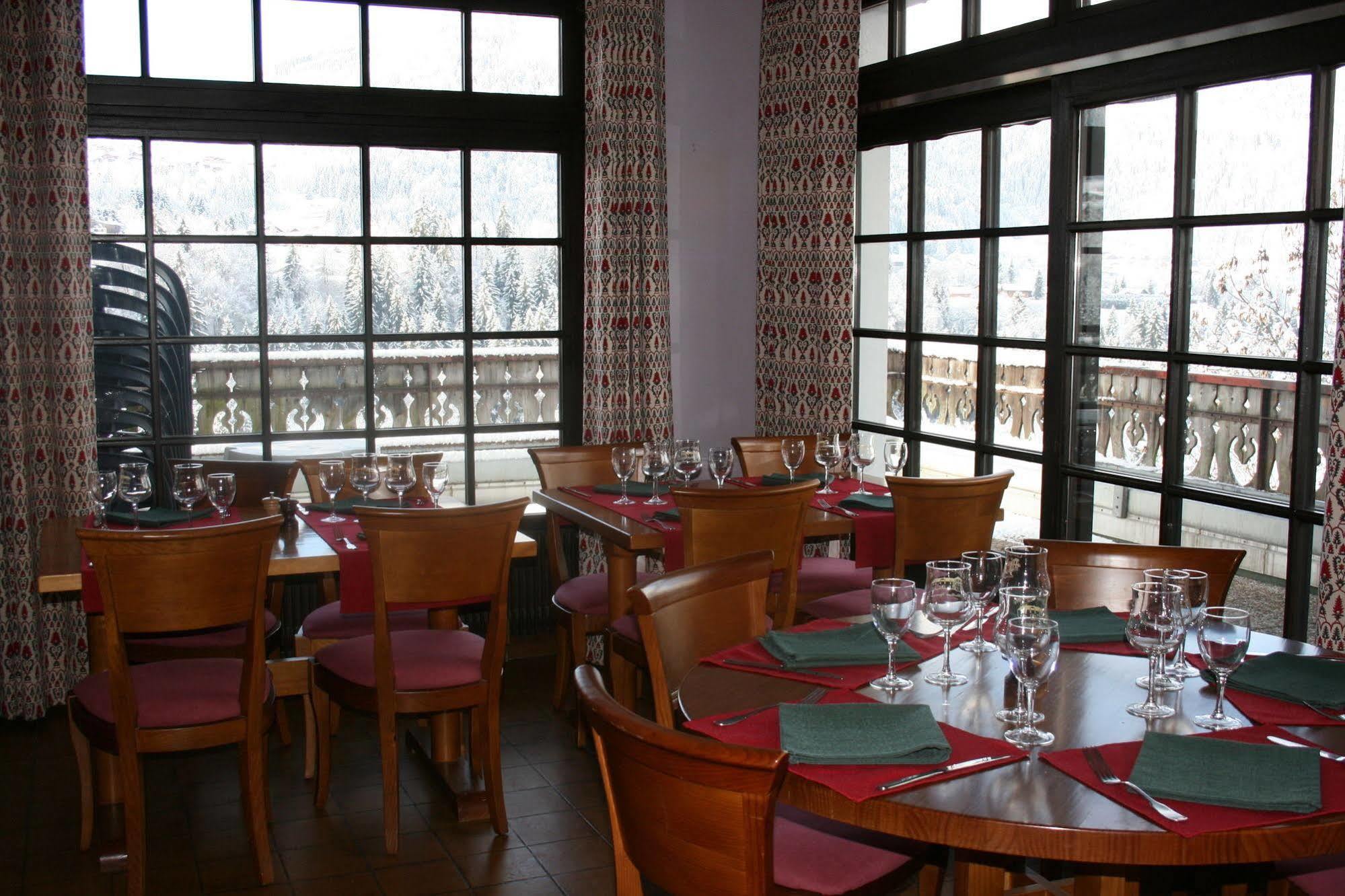 Auberge Du Mont Rond Монтрион Екстериор снимка